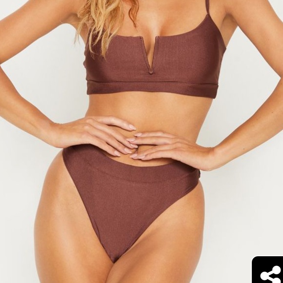 Bikini Bottoms - Picture 1 of 4